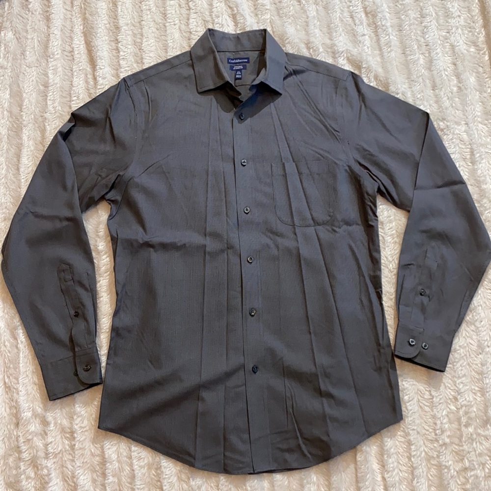 Men’s gray formal button down shirt size 34/35 Croft and barrow long sleeve